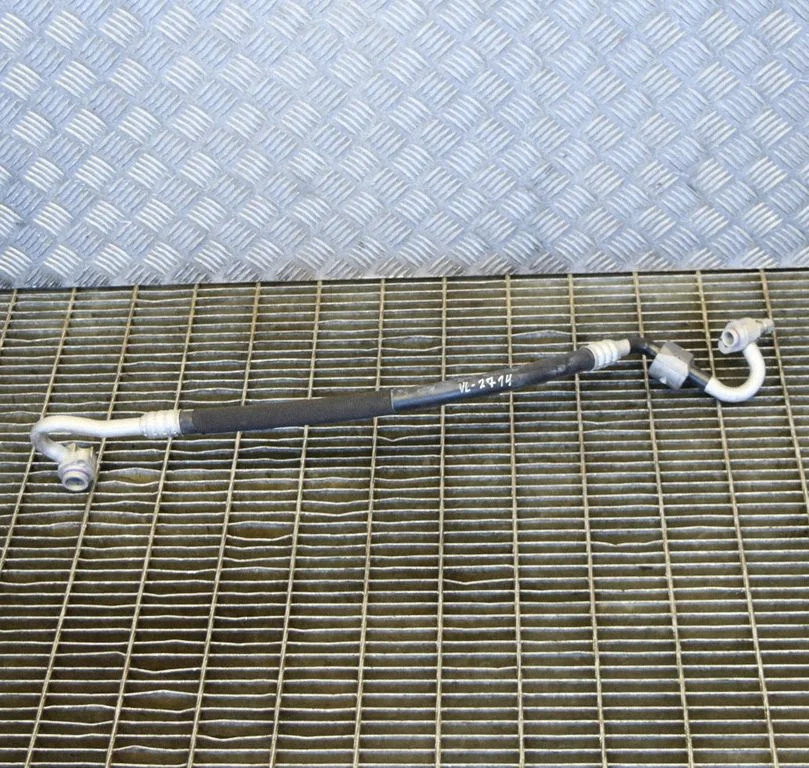 Air conditioning (A/C) pipe/hose