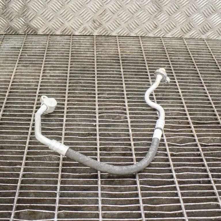 Air conditioning (A/C) pipe/hose – Volvo V40 (2012-2019)