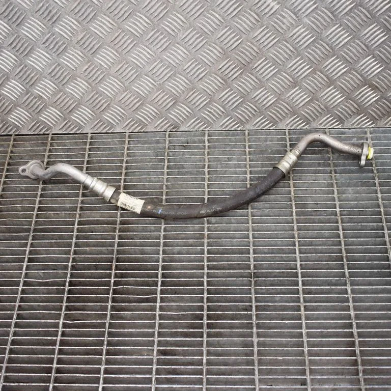 Air conditioning (A/C) pipe/hose – Volvo V70 (2014-2016)