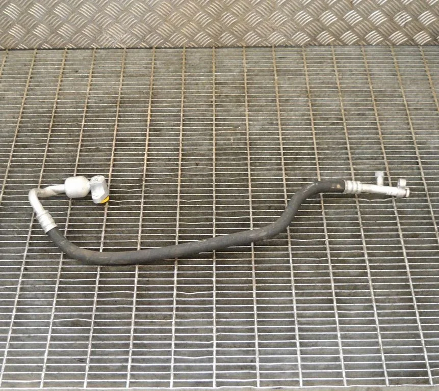 Kliimaseadme toru / voolik – BMW 3-seeria F30 F35 F31 (2012-2018)