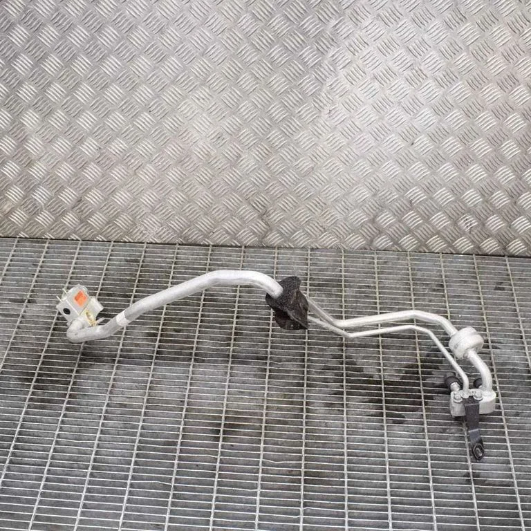 Air conditioning (A/C) pipe/hose 31467906