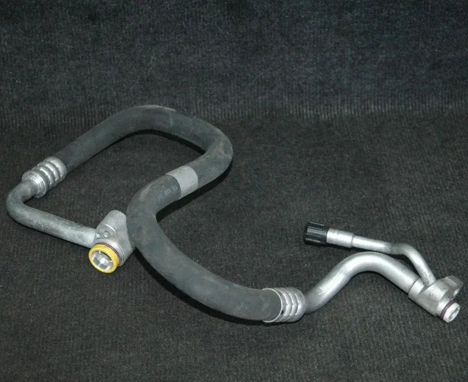 Kliimaseadme toru / voolik – BMW 3-seeria E90 E91 (2005-2012)