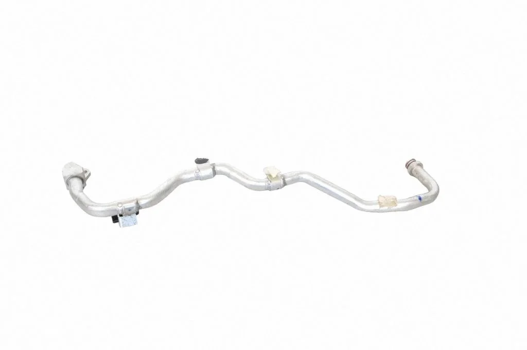 Air conditioning (A/C) pipe/hose