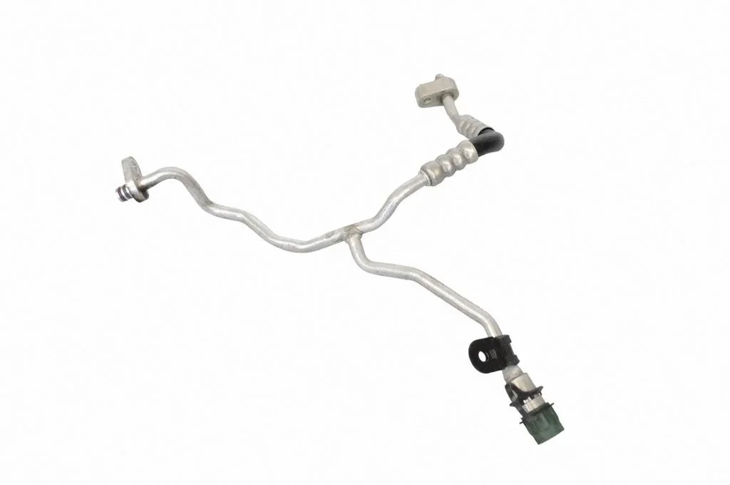 Air conditioning (A/C) pipe/hose