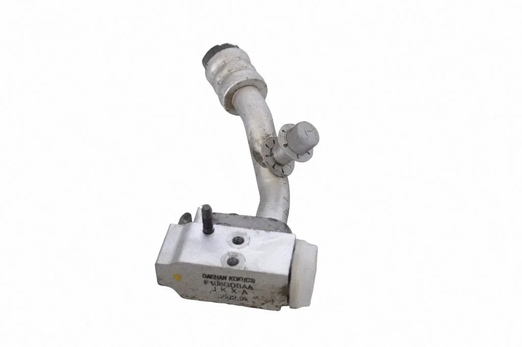 Przewody klimatyzacji F108GDBAA