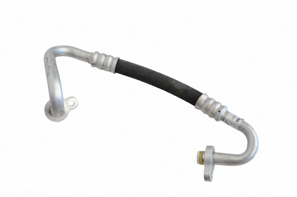 Air conditioning (A/C) pipe/hose 32289922