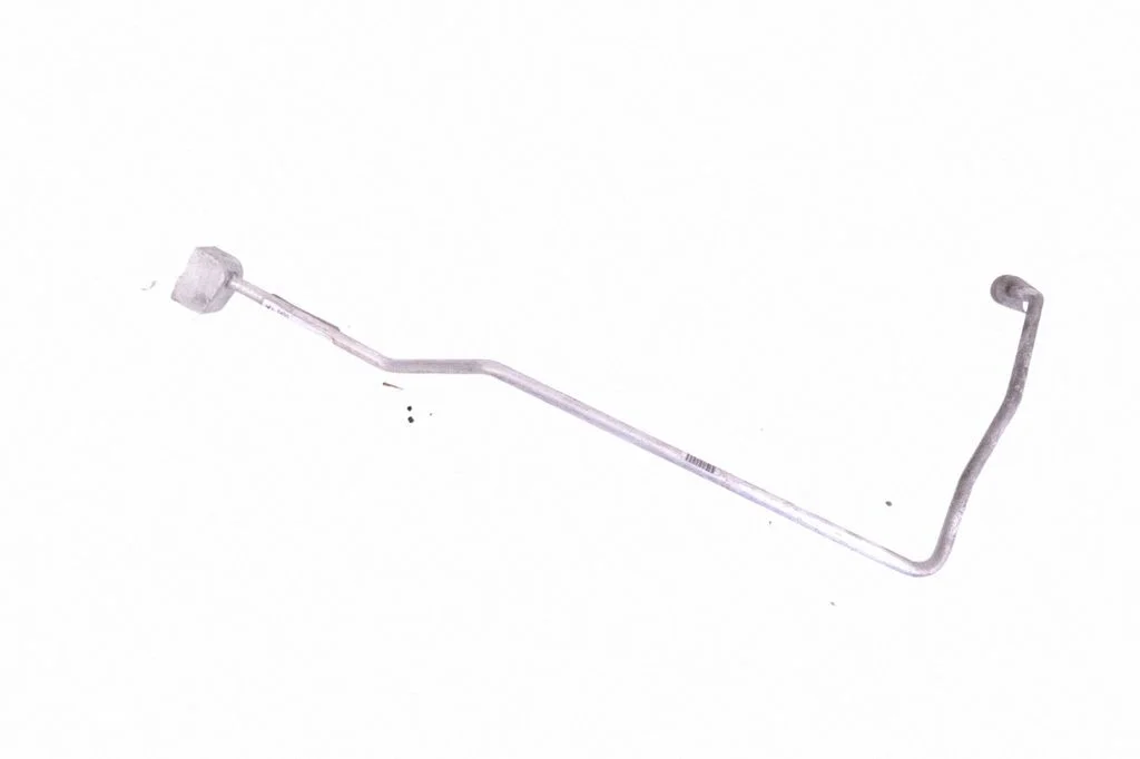 Air conditioning (A/C) pipe/hose – BMW i3 (2013-)