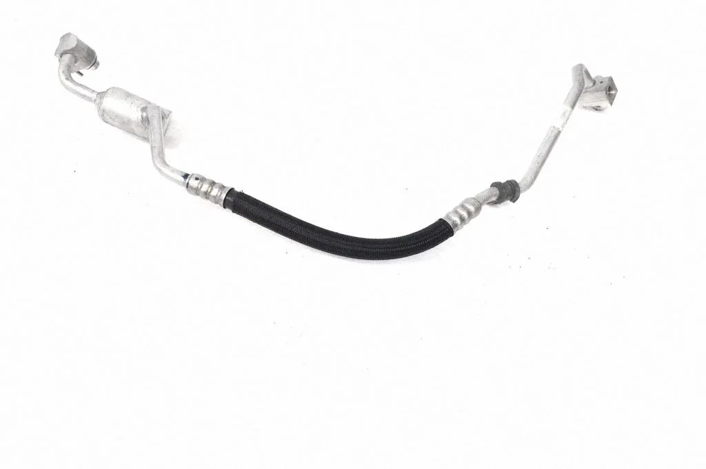 Air conditioning (A/C) pipe/hose J9D319N601AB