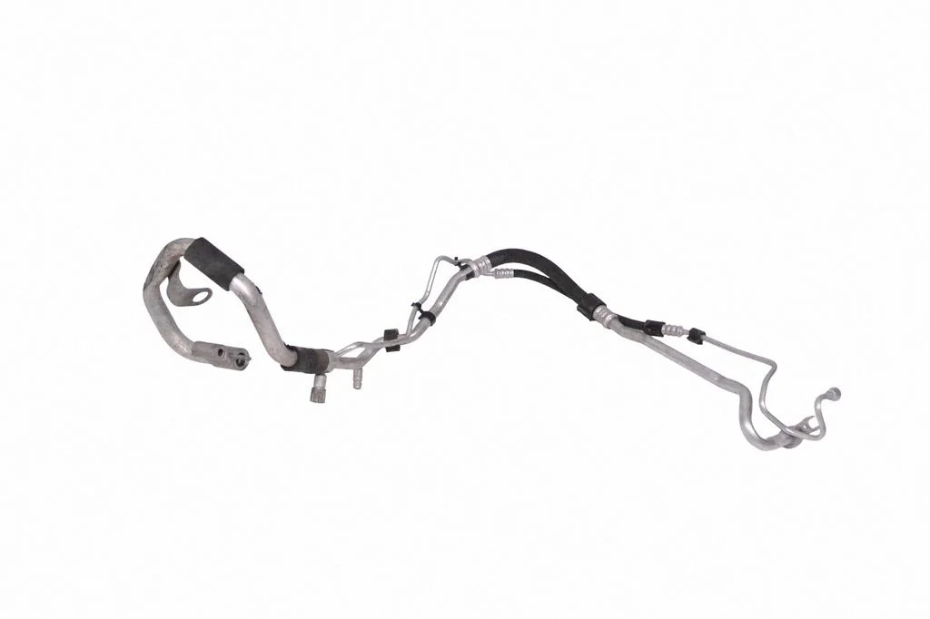Gaisa kondicioniera caurule (-es)/šļūtene (-es) – Mercedes-Benz C klase W205 (2014-2021)