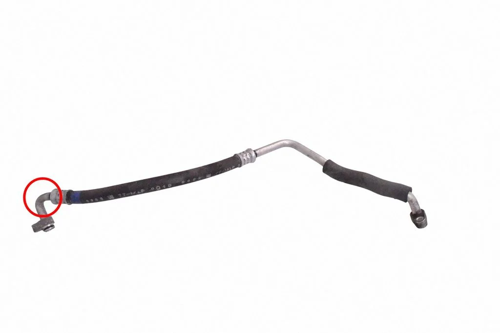 Air conditioning (A/C) pipe/hose – Toyota Prius (XW30) (2009-2015)