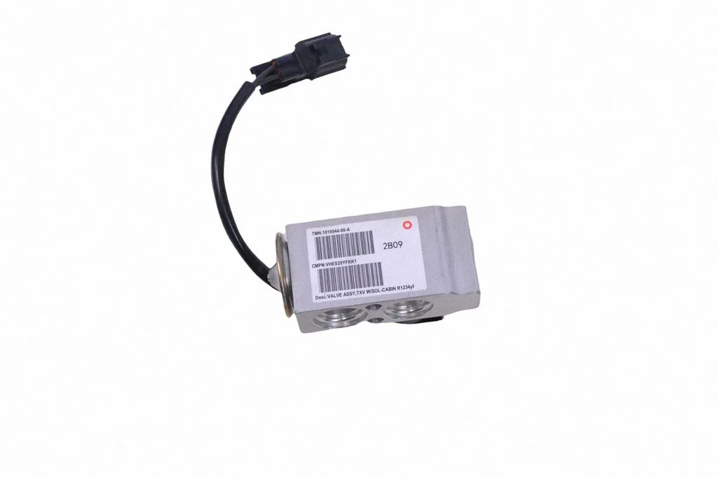 Air conditioning (A/C) pipe/hose – Tesla Model S (2012-)