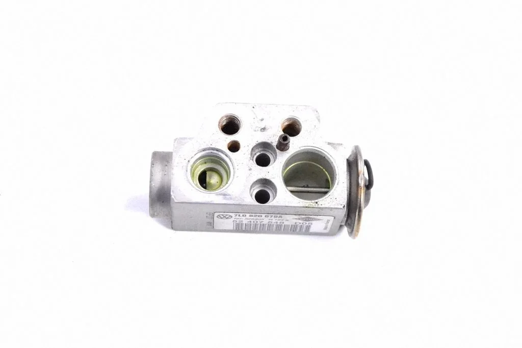Gaisa kondicioniera caurule (-es)/šļūtene (-es) 7L0820679A