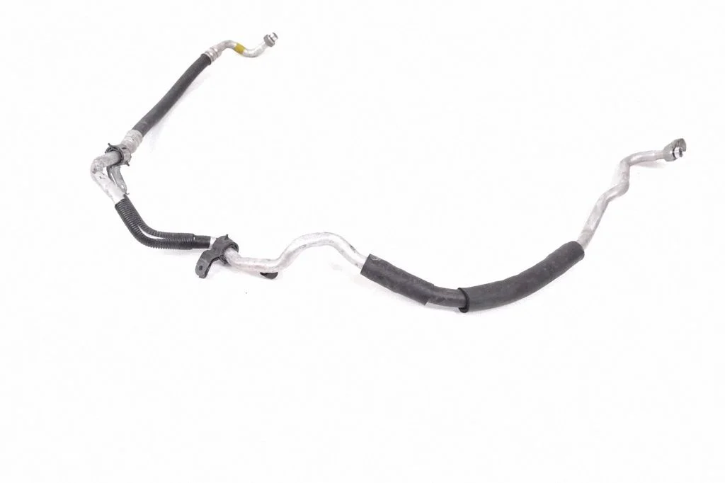 Air conditioning (A/C) pipe/hose