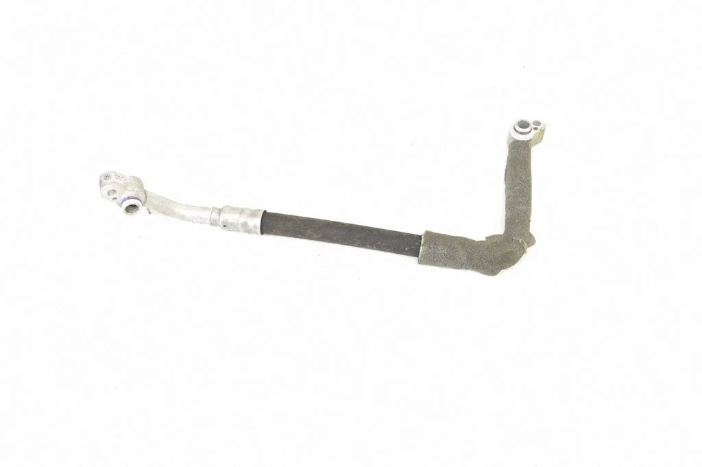 Kliimaseadme toru / voolik – Volkswagen Touareg II (2010-2018)