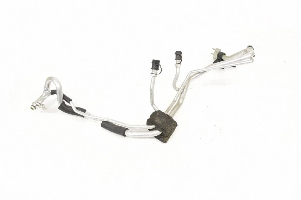 Kliimaseadme toru / voolik EJ3219AB34BB