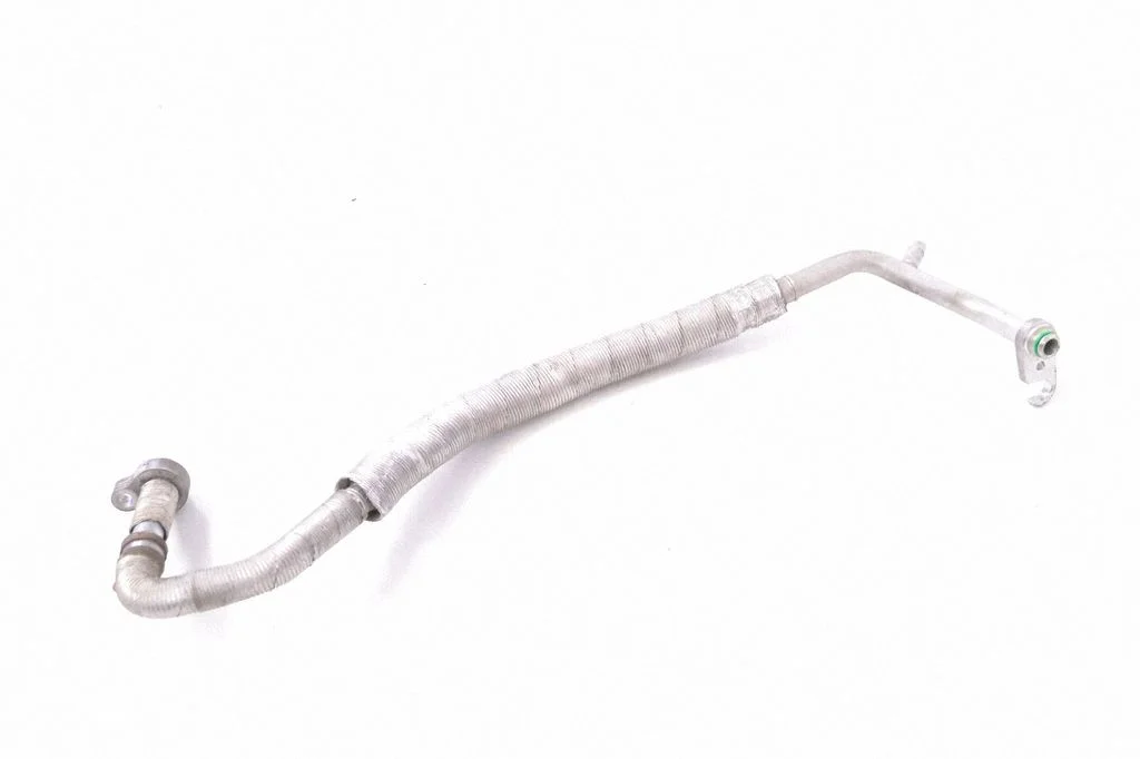 Air conditioning (A/C) pipe/hose 8W8319N617BA