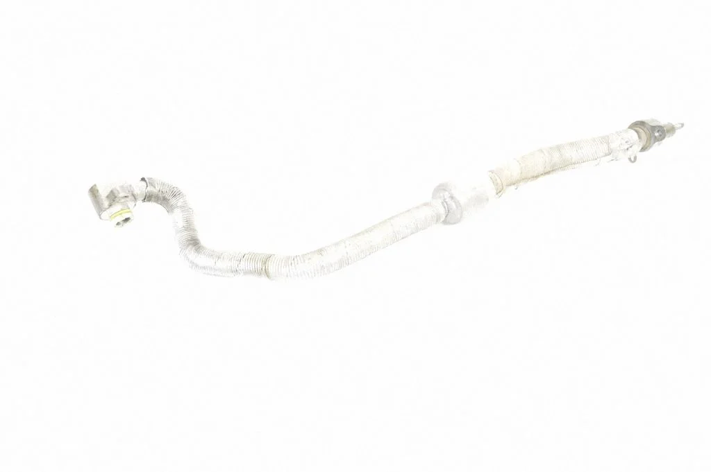Air conditioning (A/C) pipe/hose 8W8319N602AD