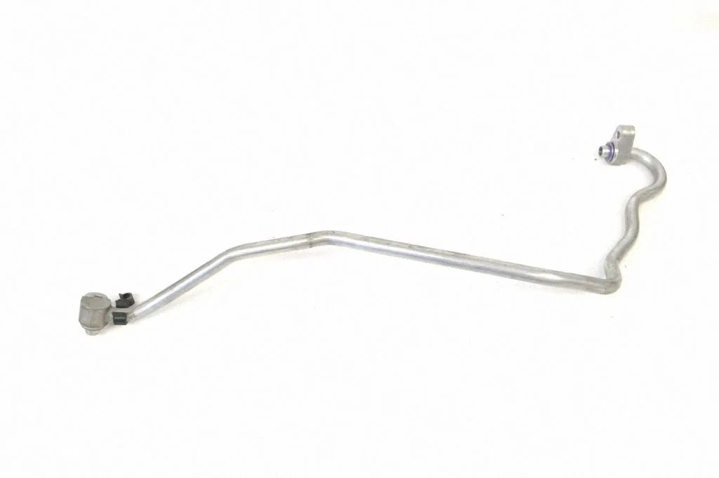 Air conditioning (A/C) pipe/hose