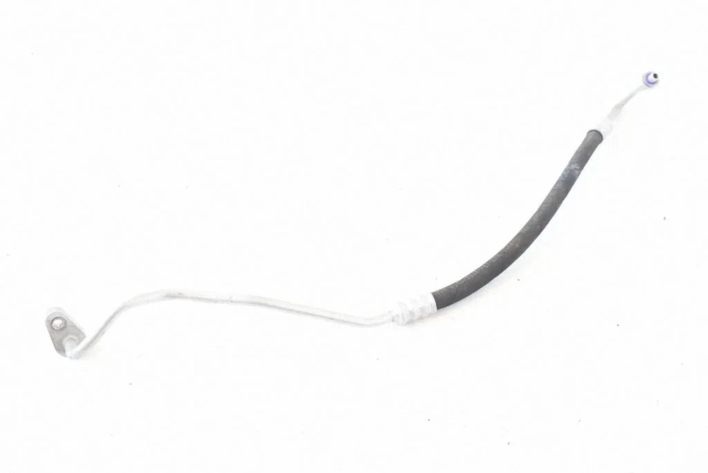 Gaisa kondicioniera caurule (-es)/šļūtene (-es) – Mercedes-Benz C klase W205 (2014-2021)