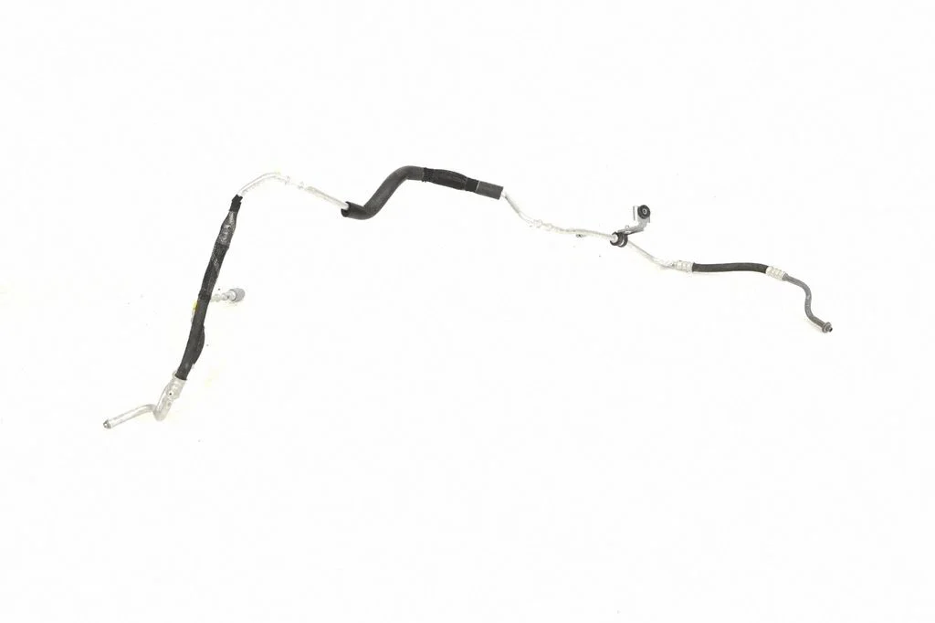 Air conditioning (A/C) pipe/hose 52136463