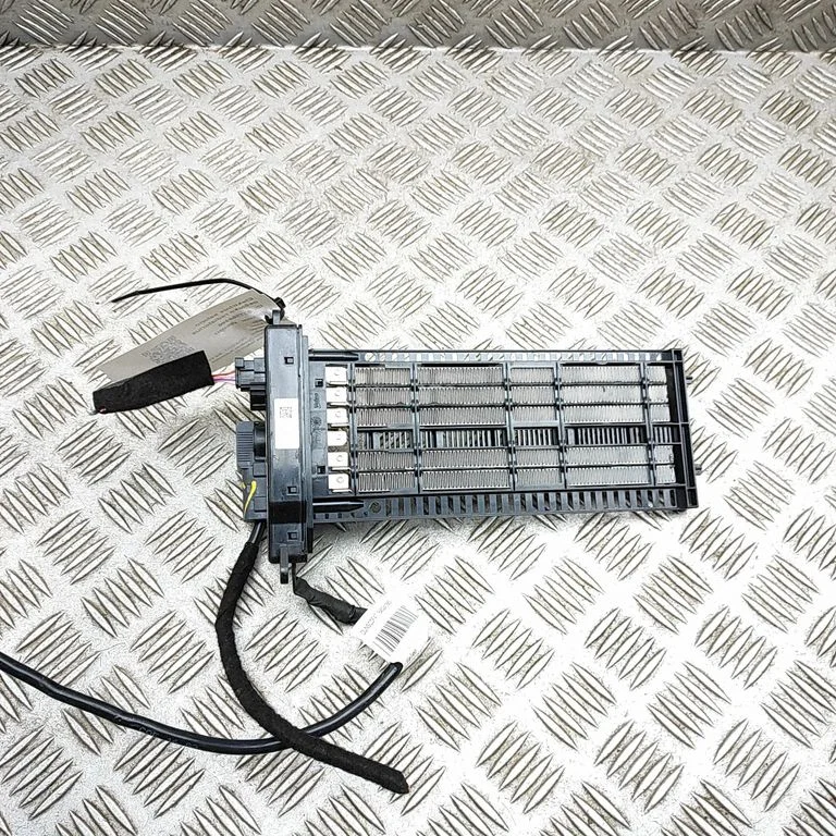 Electric cabin heater radiator T79743C
