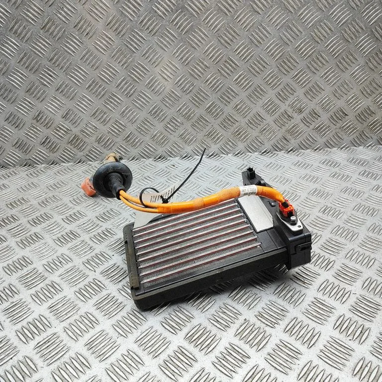 Elektryczna nagrzewnica kabiny M1100JK10002