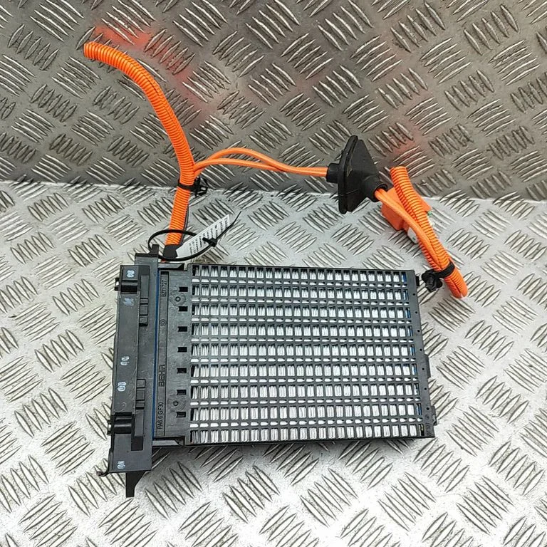 Elektriskais salona krāsniņas radiators DX062003