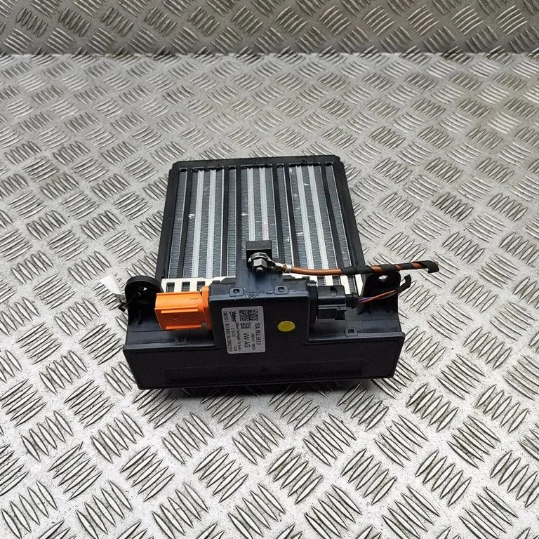 Elektryczna nagrzewnica kabiny TA61671