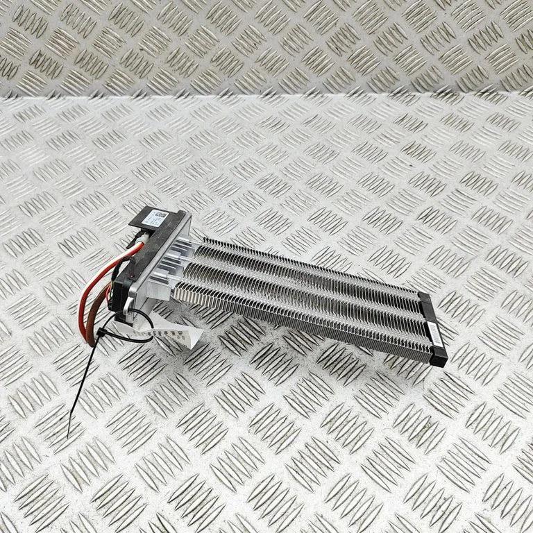 Elektriline salongi küttekeha radiaator A2478301000