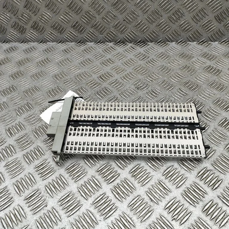 Elektriskais salona krāsniņas radiators 97192L1000