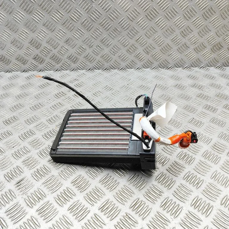 Elektriskais salona krāsniņas radiators M1205JE40000