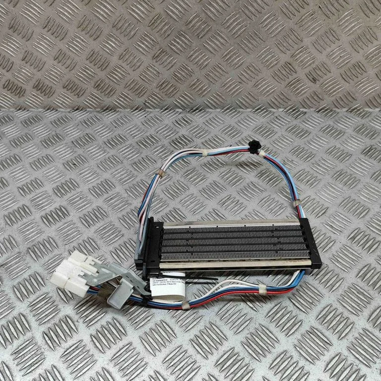Electric cabin heater radiator – Toyota Auris E180 (2012-2018)
