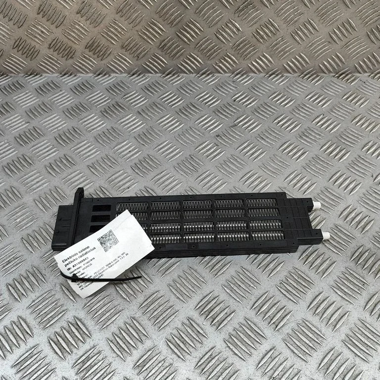 Elektriline salongi küttekeha radiaator 9809015580