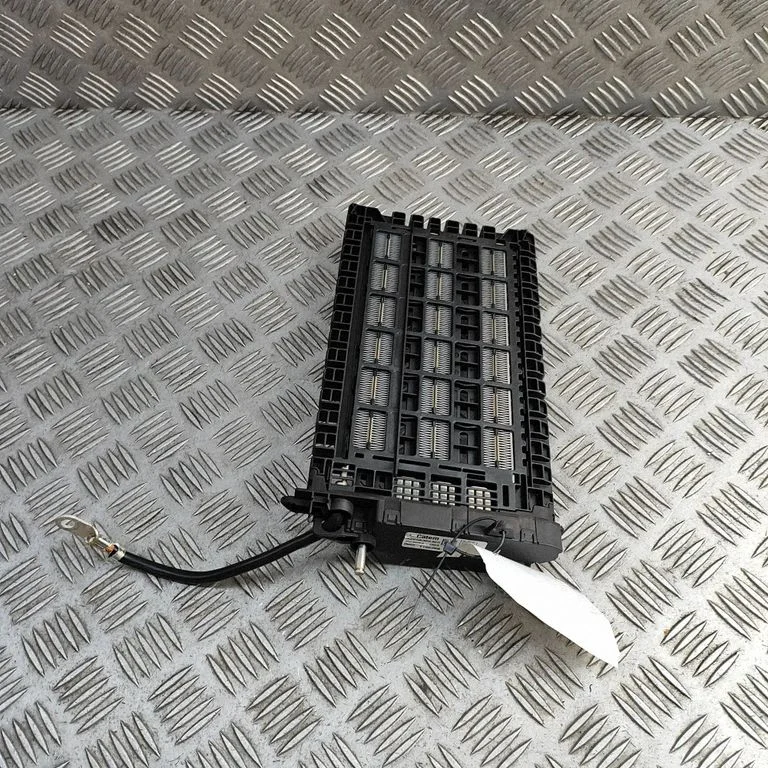 Elektriskais salona krāsniņas radiators T16020B