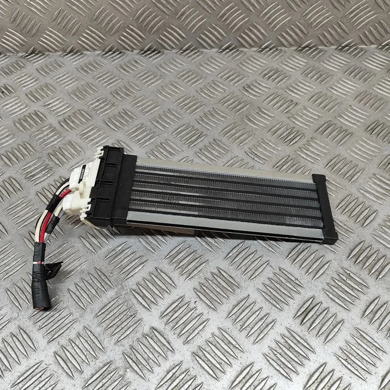 Elektriskais salona krāsniņas radiators 2948000024