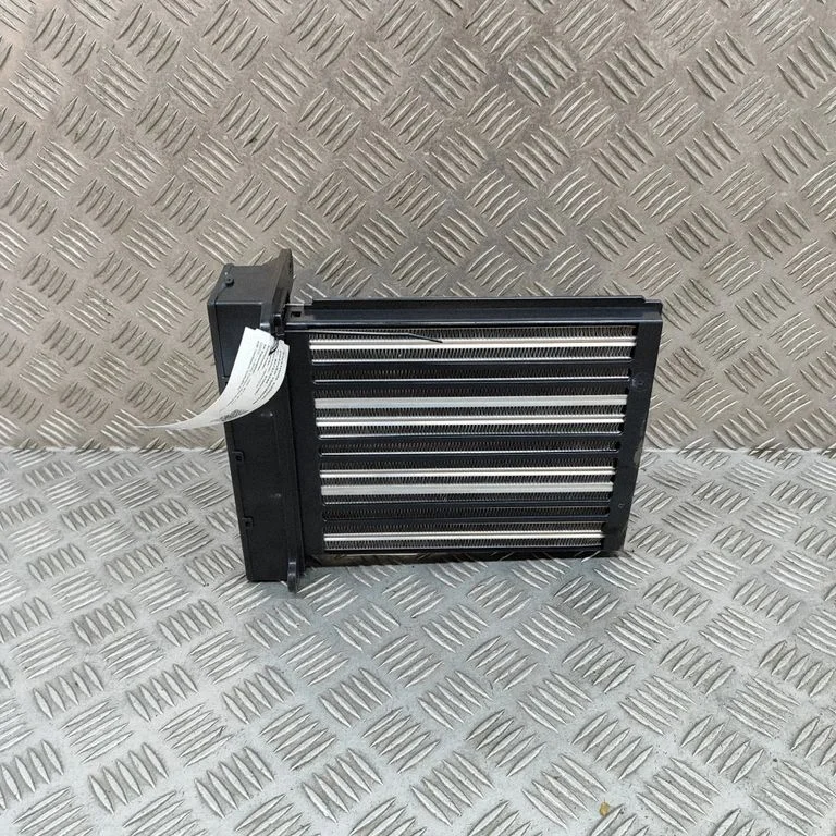 Elektriline salongi küttekeha radiaator – Volkswagen ID.3 (2019-)