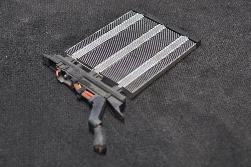 Elektriline salongi küttekeha radiaator – Audi Q3 8U (2011-2016)