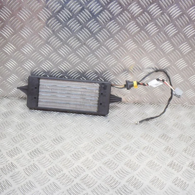 Elektriskais salona krāsniņas radiators EA440001