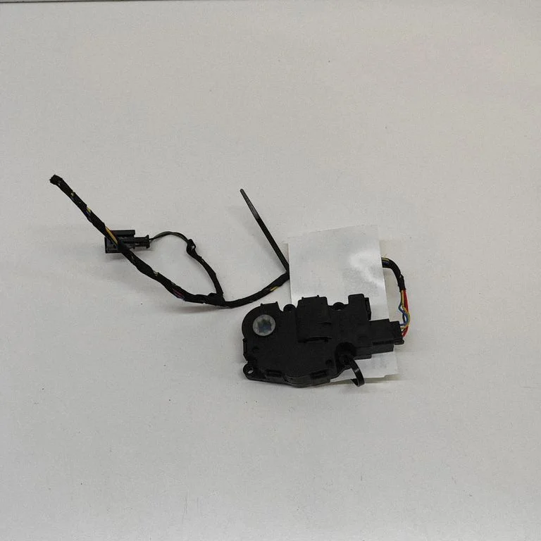 Gaisa aizvara motoriņš/aktuators 412650750