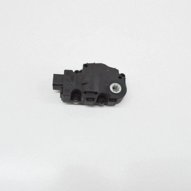 Gaisa aizvara motoriņš/aktuators T1015556H