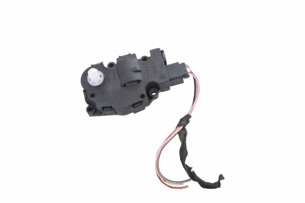 Air flap motor/actuator – Porsche Cayenne (92A) (2010-2017)