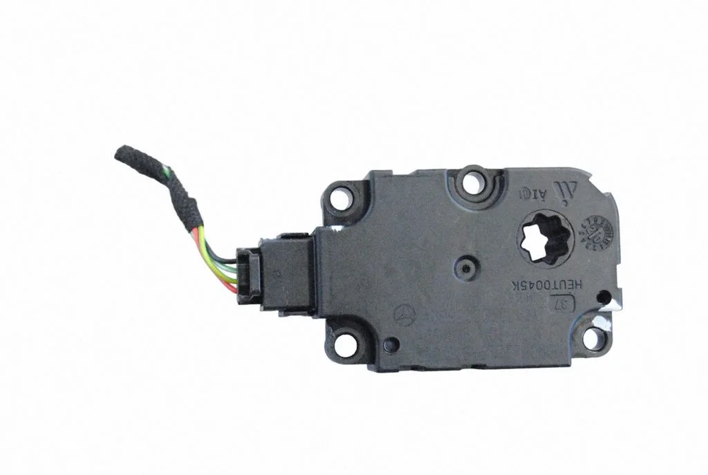 Gaisa aizvara motoriņš/aktuators A0999063502