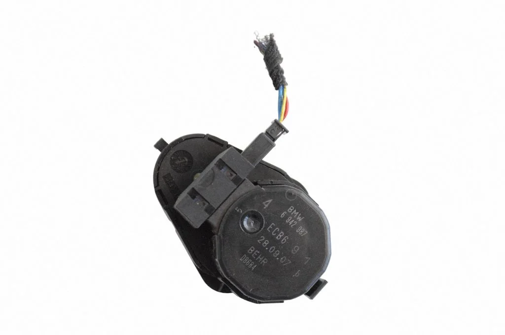 Air flap motor/actuator – BMW 6 Series E63 E64 (2002-2010)