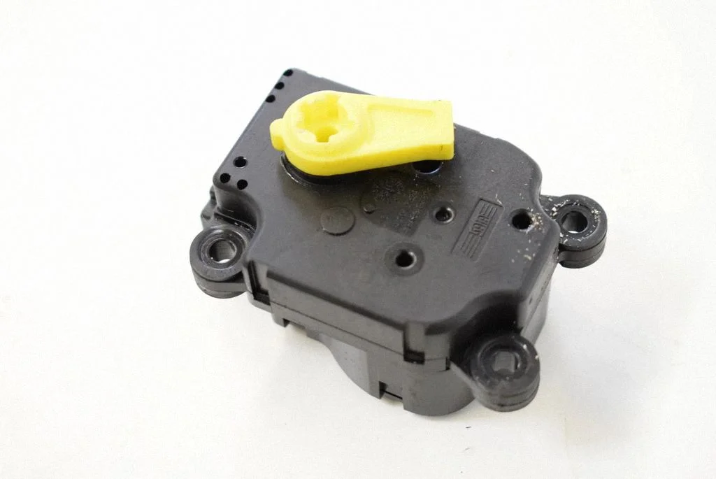 Gaisa aizvara motoriņš/aktuators MF1139301070