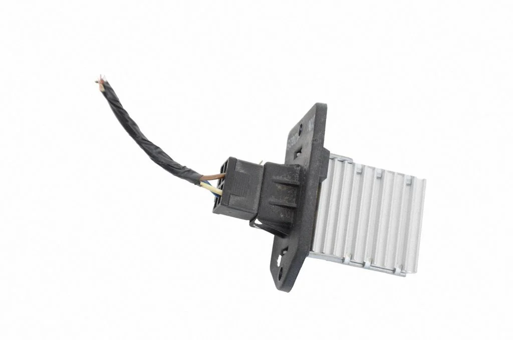 Heater blower motor/fan resistor