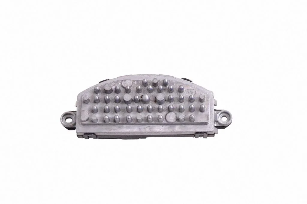 Krāsniņas ventilatora rezistors (reostats) – BMW 4. sērija F32 F33 (2013-2020)