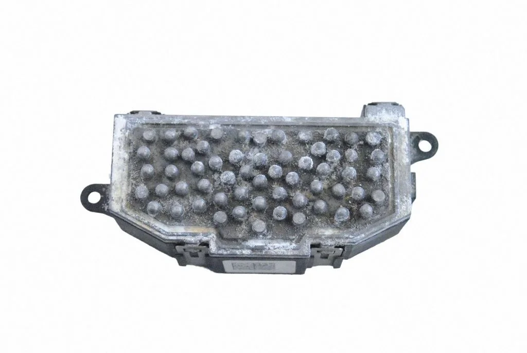 Krāsniņas ventilatora rezistors (reostats) – Audi Q5 SQ5 8R (2008-2017)