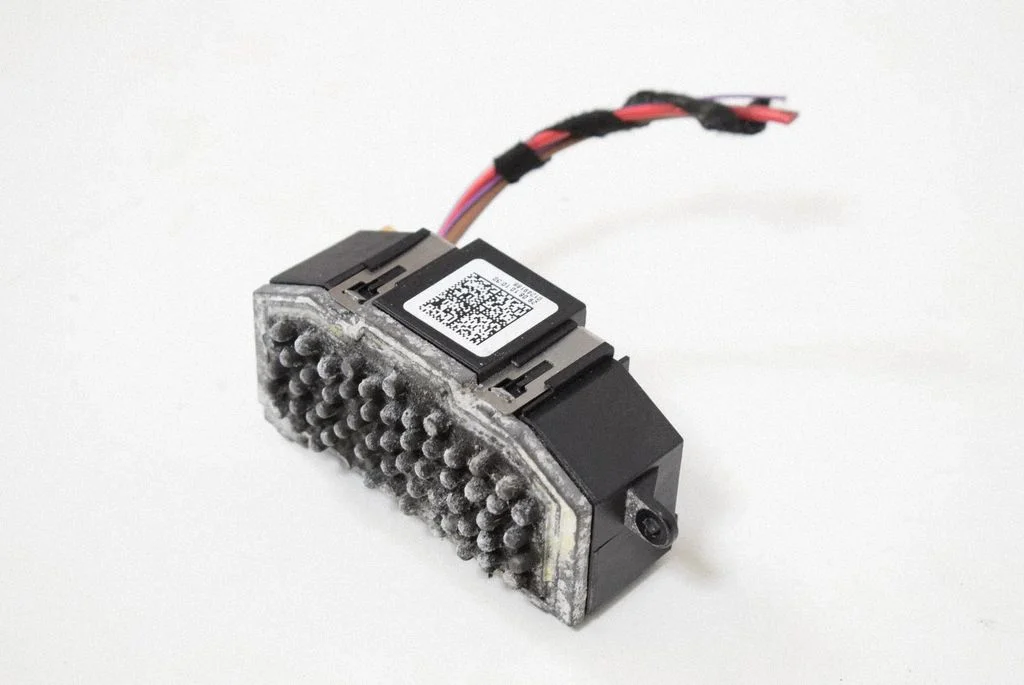 Rezystor dmuchawy CZ2468106932
