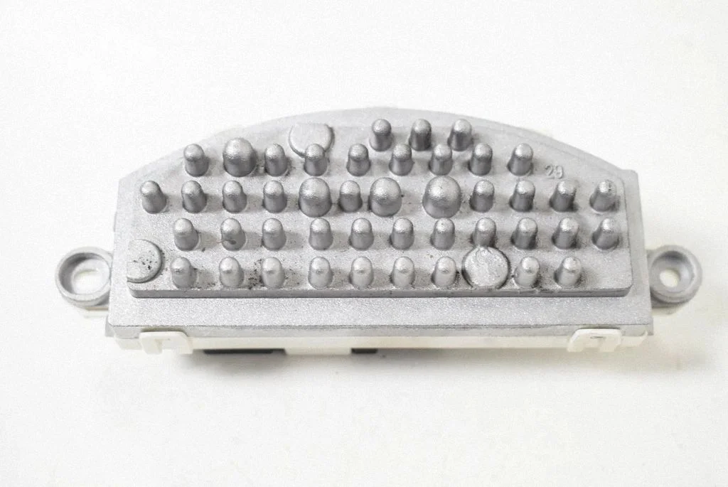 Krāsniņas ventilatora rezistors (reostats) 9276112