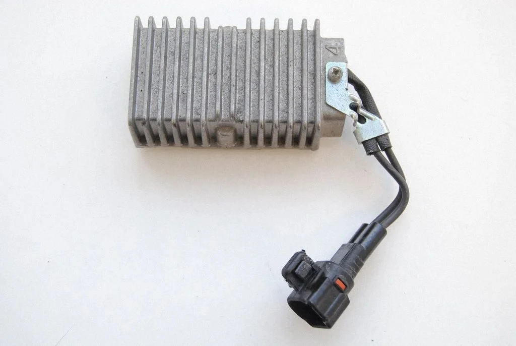 Salongipuhuri takisti – Lexus GS 300 350 430 450H (2005-2012)
